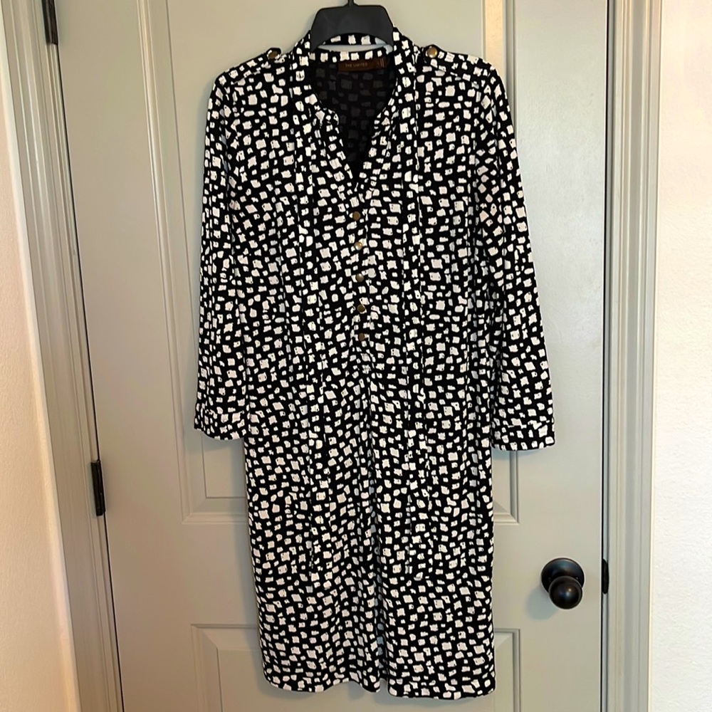 Super cute The Limited dress